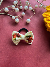 Lumi Knot - Embroidered Hair Tie