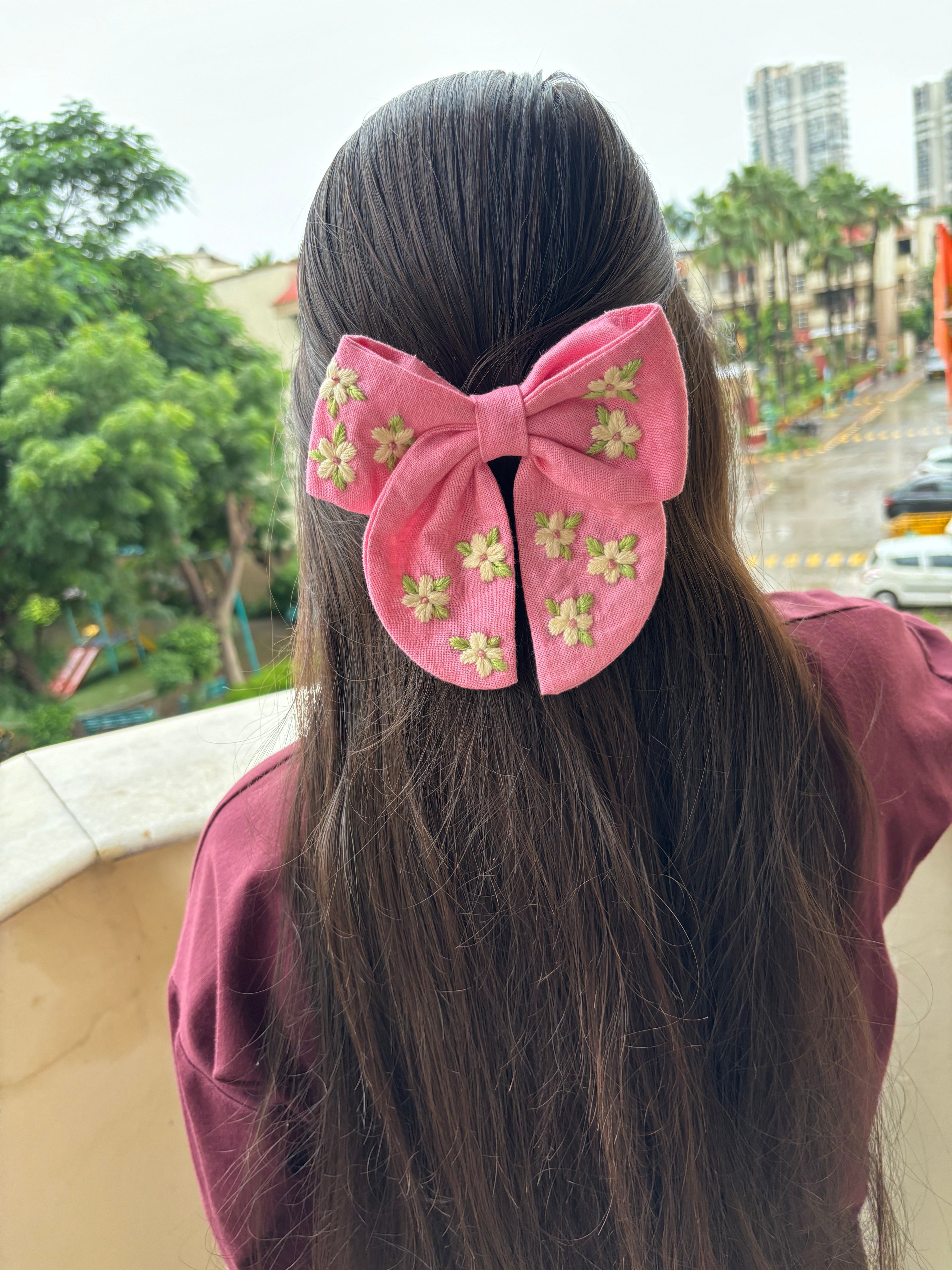 Pink Daisy Embroidered Bow