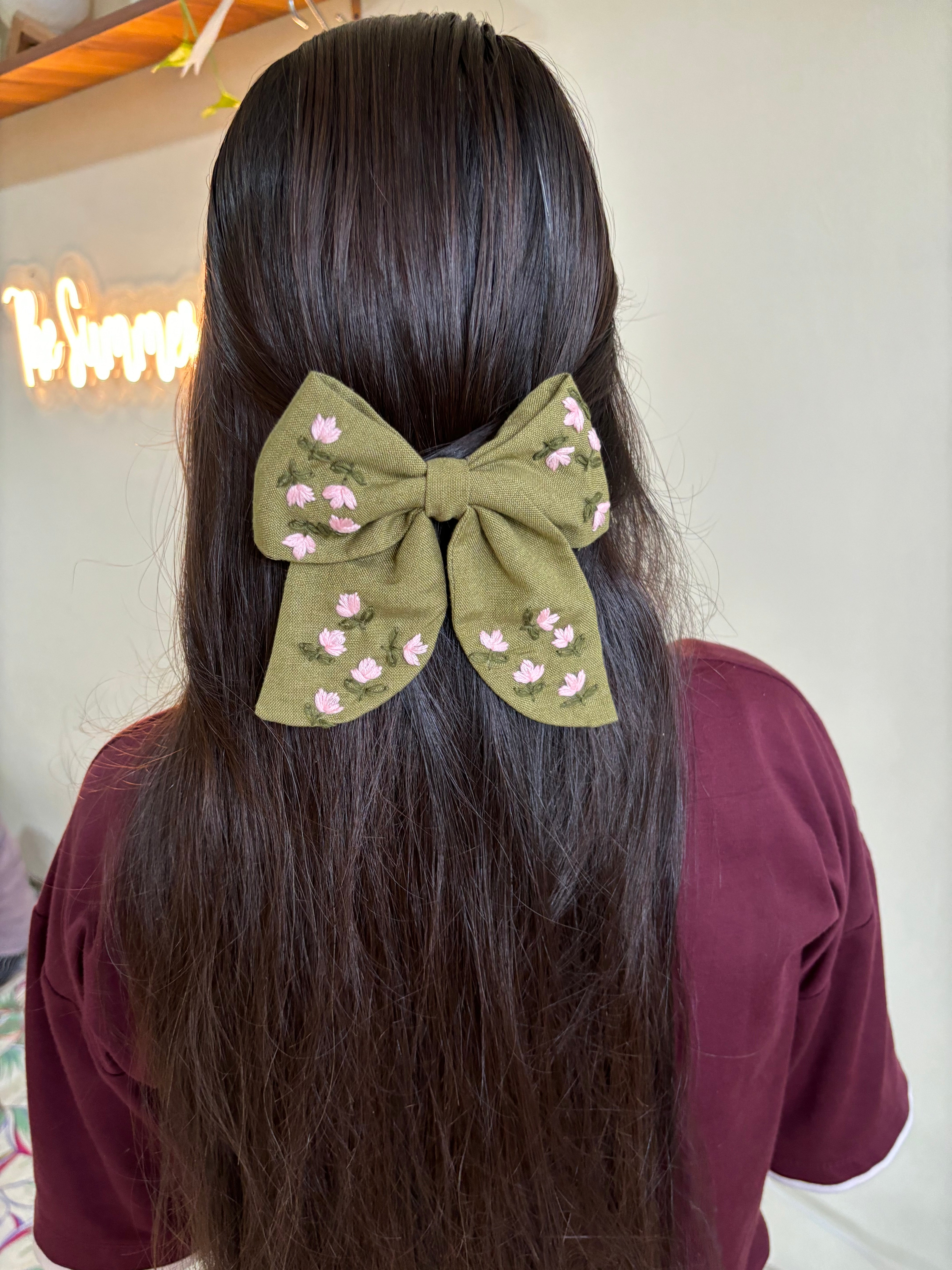 Green Blossom Embroidered Bow