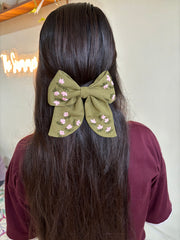 Green Blossom Embroidered Bow