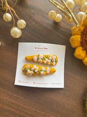Yellow Daisies - Embroidered Hair Pin