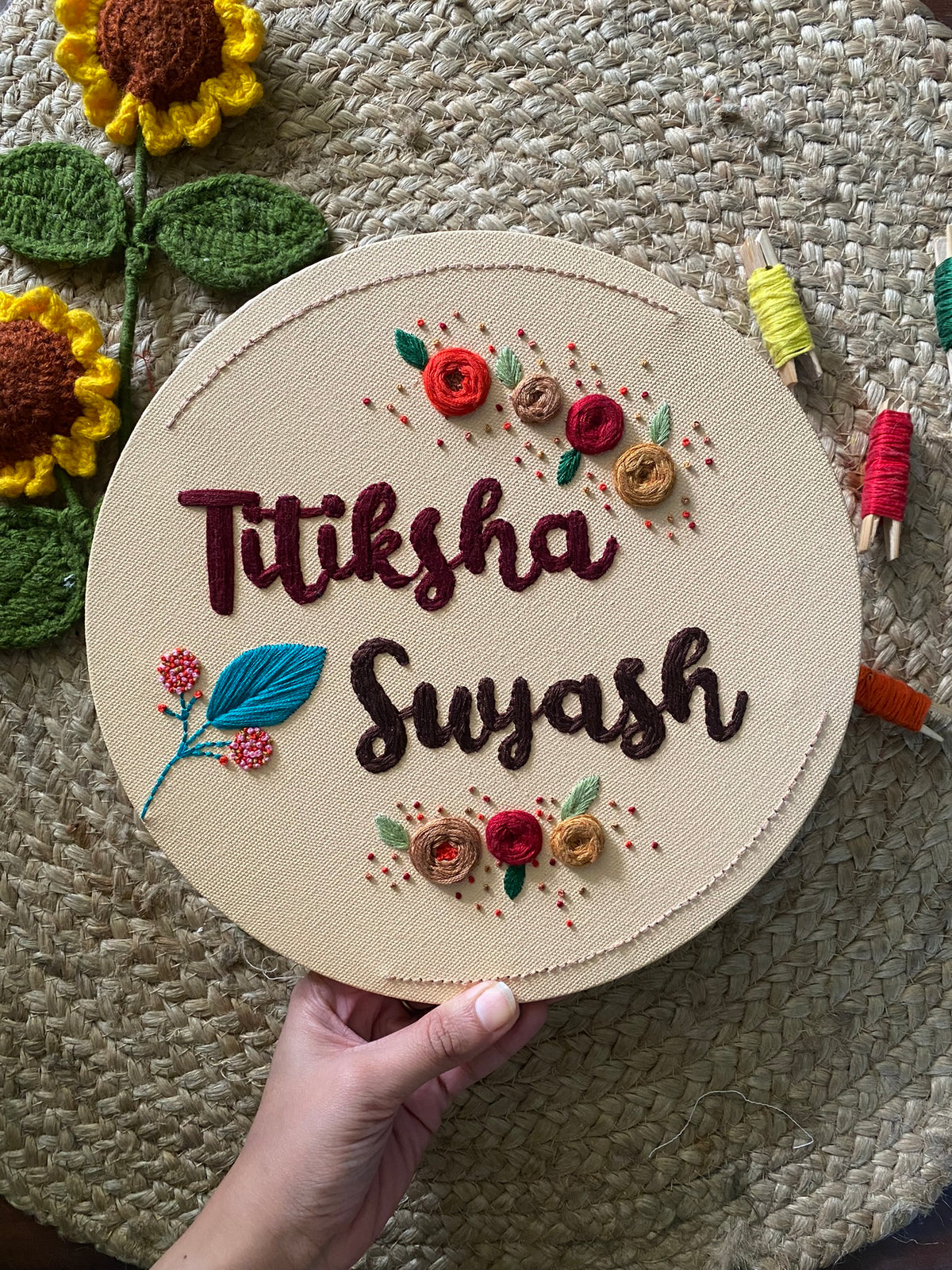 Round Floral Name Plate